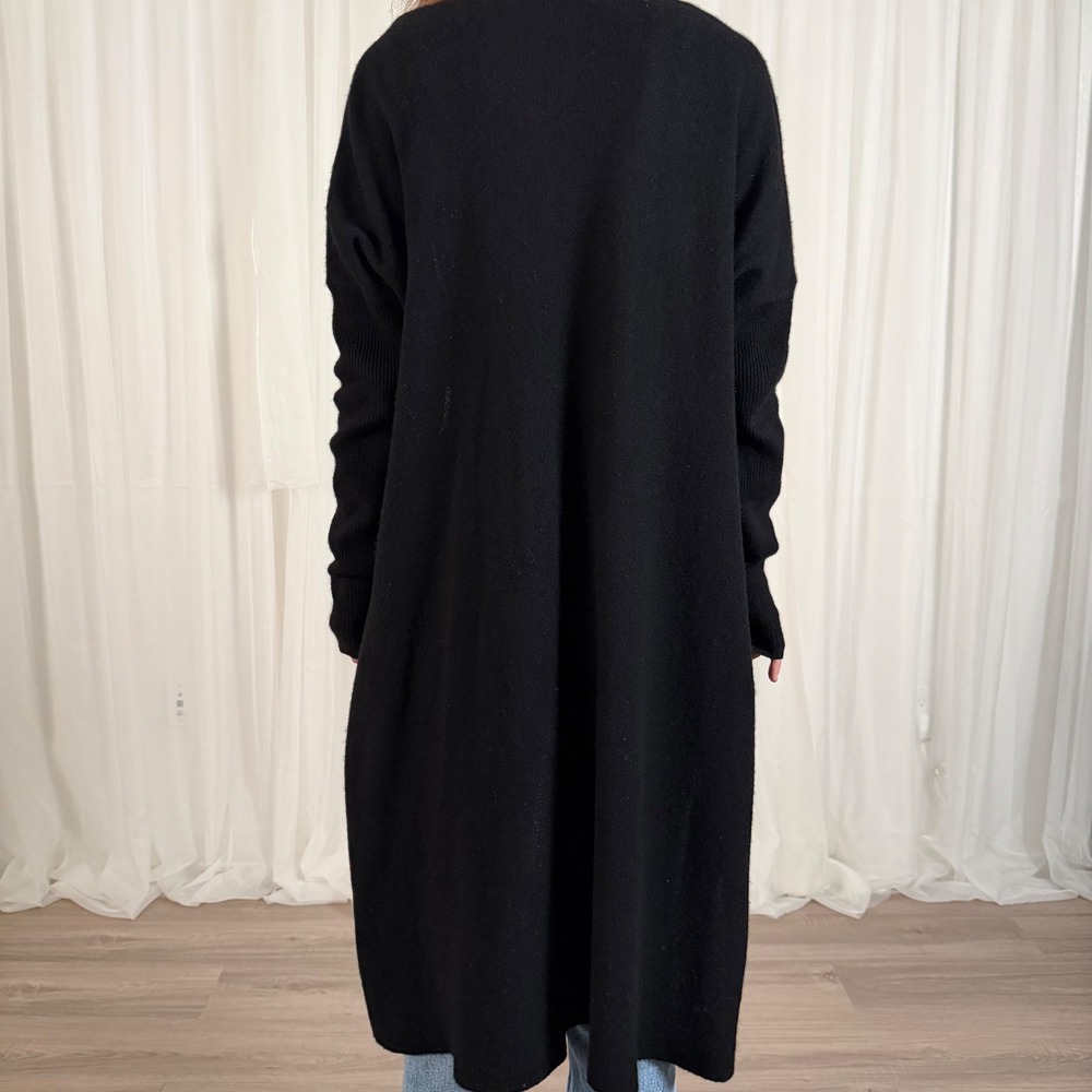 Saks Fifth Avenue Cashmere Long Cardigan Black Duster Open Front Soft Luxury M/L - Picture 4 of 7